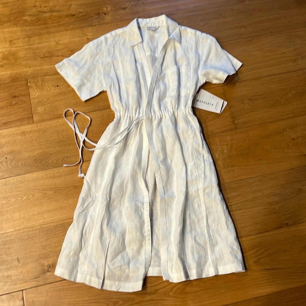 NWT - Athleta Playa Wrap Dress - white 100% linen with pockets